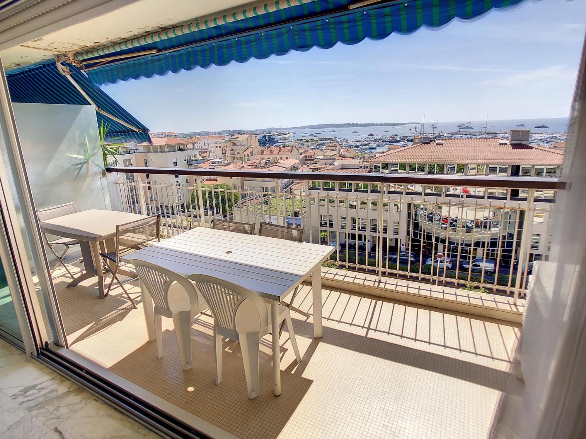 2, 3 And 4 Bedroom Sea View Forville Apartments 5 Mins From The Palais Cannes Oda fotoğraf
