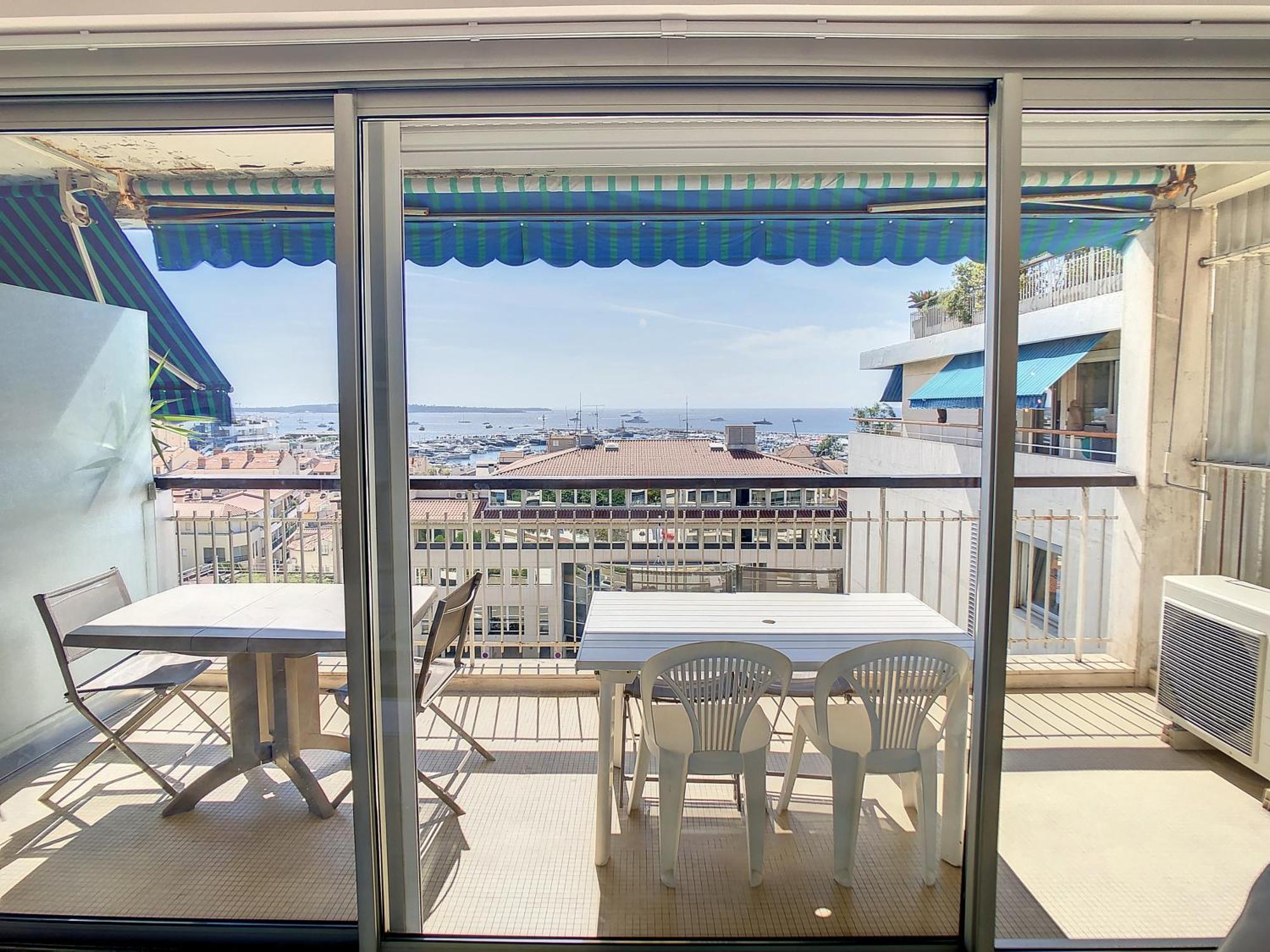 2, 3 And 4 Bedroom Sea View Forville Apartments 5 Mins From The Palais Cannes Oda fotoğraf